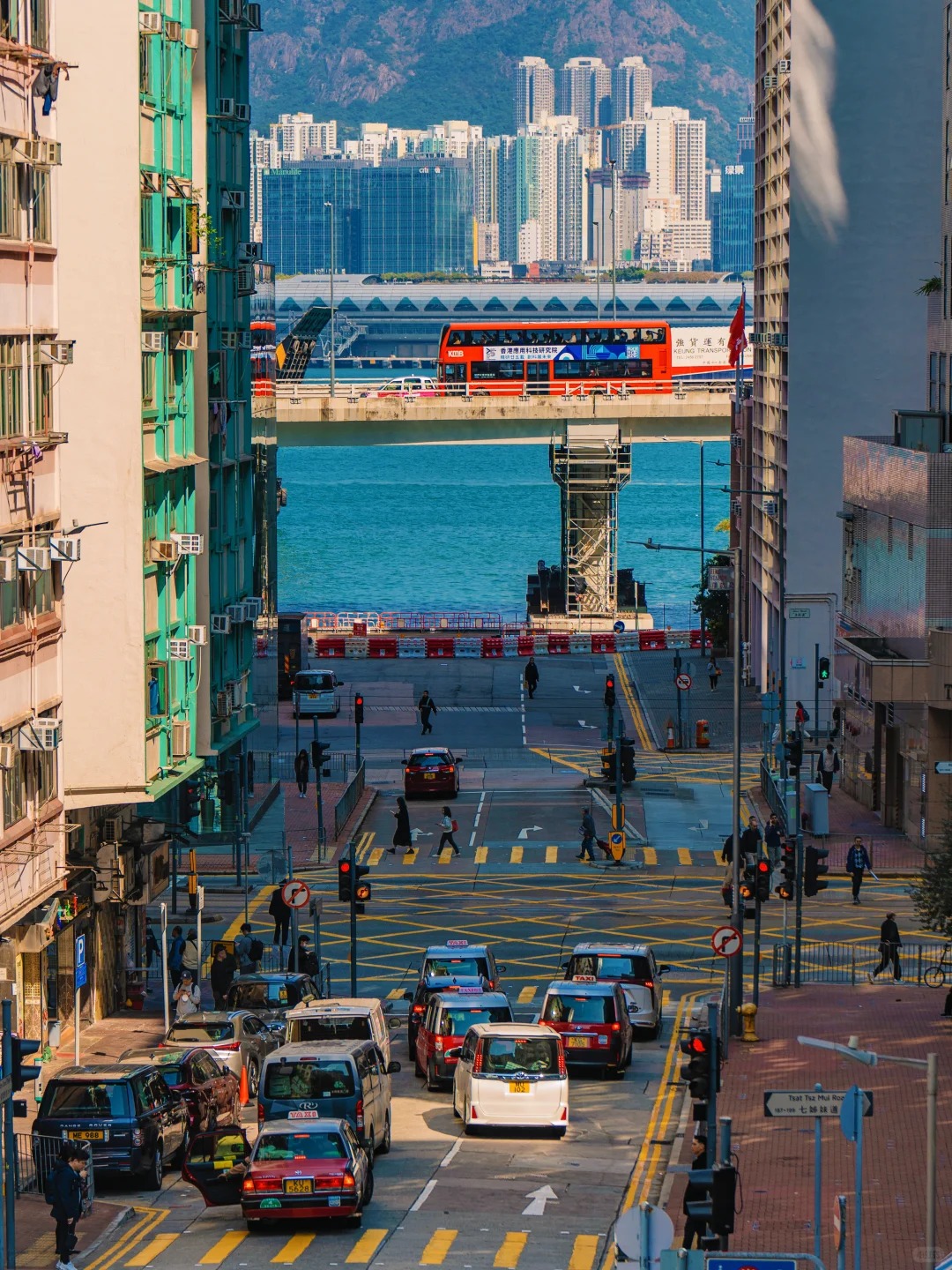 香港暴走3W步❗️就为了1️⃣8️⃣张照片